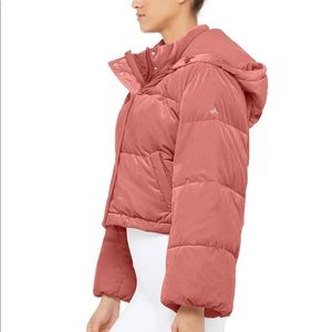 Alo - Velvet Puffer (Rosewood)